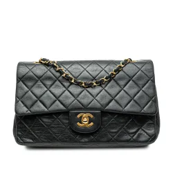 Medium Classic Lambskin Double Flap