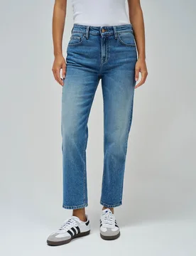 Vaqueros pitillo True cropped slim de mujer - Salsa Jeans - FashionsVida