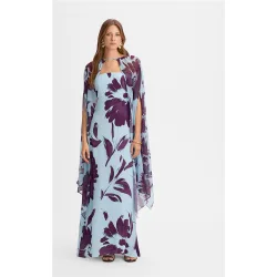 Capa de mujer fluida estampada