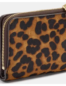 Cartera de mujer 100% piel pequeña con estampado animal print - Parfois - FashionsVida