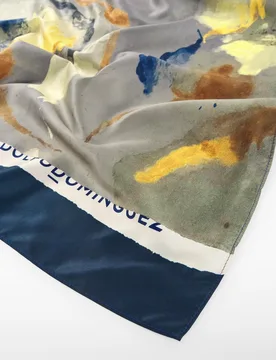 Pañuelo de mujer cuadrado con estampado floral - Adolfo Dominguez - FashionsVida