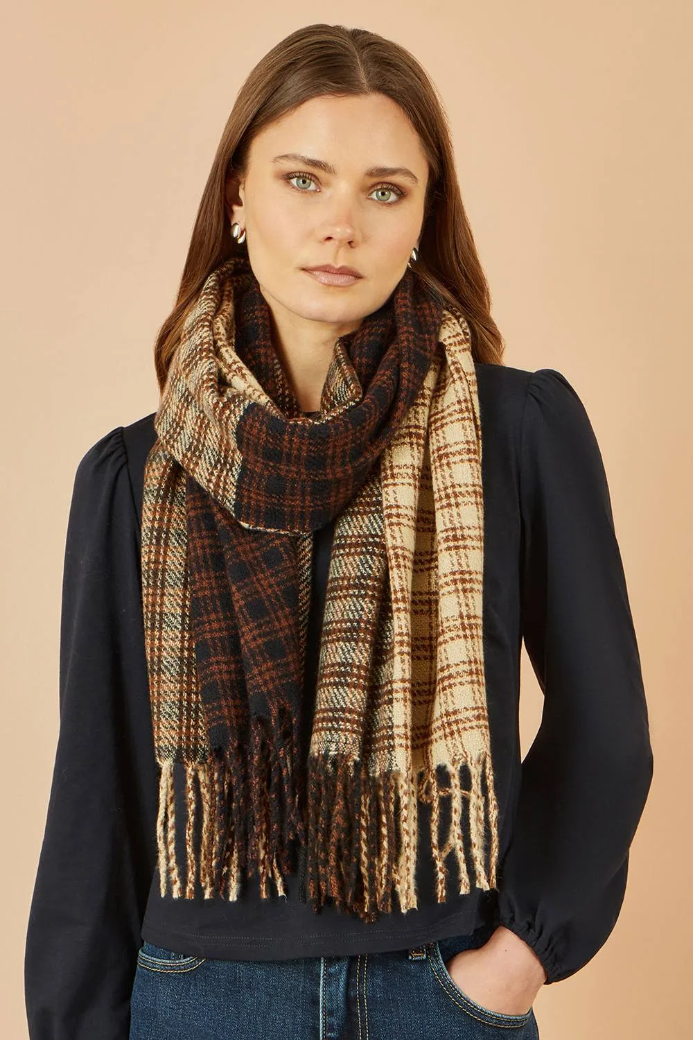 Women's Mixed Check Brown Scarf - Brown - Size: One Size - Yumi - FashionsVida