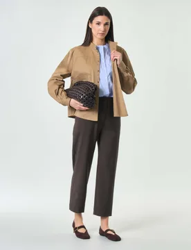 Pantalone cropped slim fit blu con tasche alla francese - Hlo! - FashionsVida