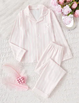 Set de 2 piezas de pijama de pantalón y blusa de manga larga con diseño de rayas rosa y blanco a prueba de fuego para niñas - Shein - FashionsVida