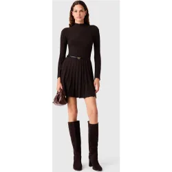 Vestido corto patinador de punto acanalado cuello alto