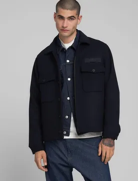 Chaqueta de hombre camisera con cierre de botones - Replay - FashionsVida