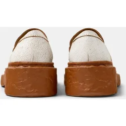 Mocasines unisex de piel con puntera cuadrada