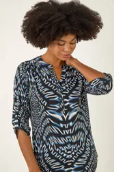 Women's Abstract Puff Print Stretch Top in Blue Size: 14 - Blue - Size: 14