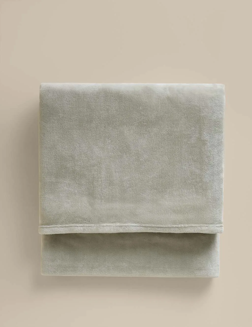 M&S Soft Fleece Throw Green - M&S - FashionsVida