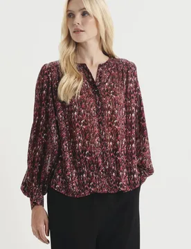 Women's Lia Printed Chiffon Blouse in Wine Size: 22 - Wine - Size: 22 - Finery London - FashionsVida