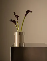 Ridged Vase Beige