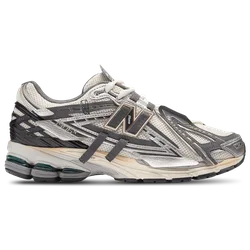 A Men's Sneakers - Silver - Size 6 - Leather - Silver - Size: 6