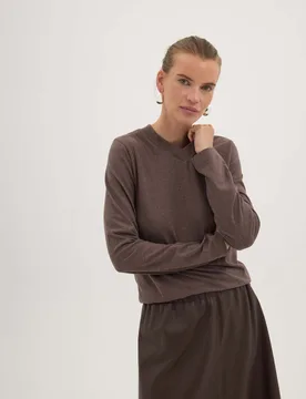 Pure Cotton V-Neck Top Chocolate female - hush - FashionsVida