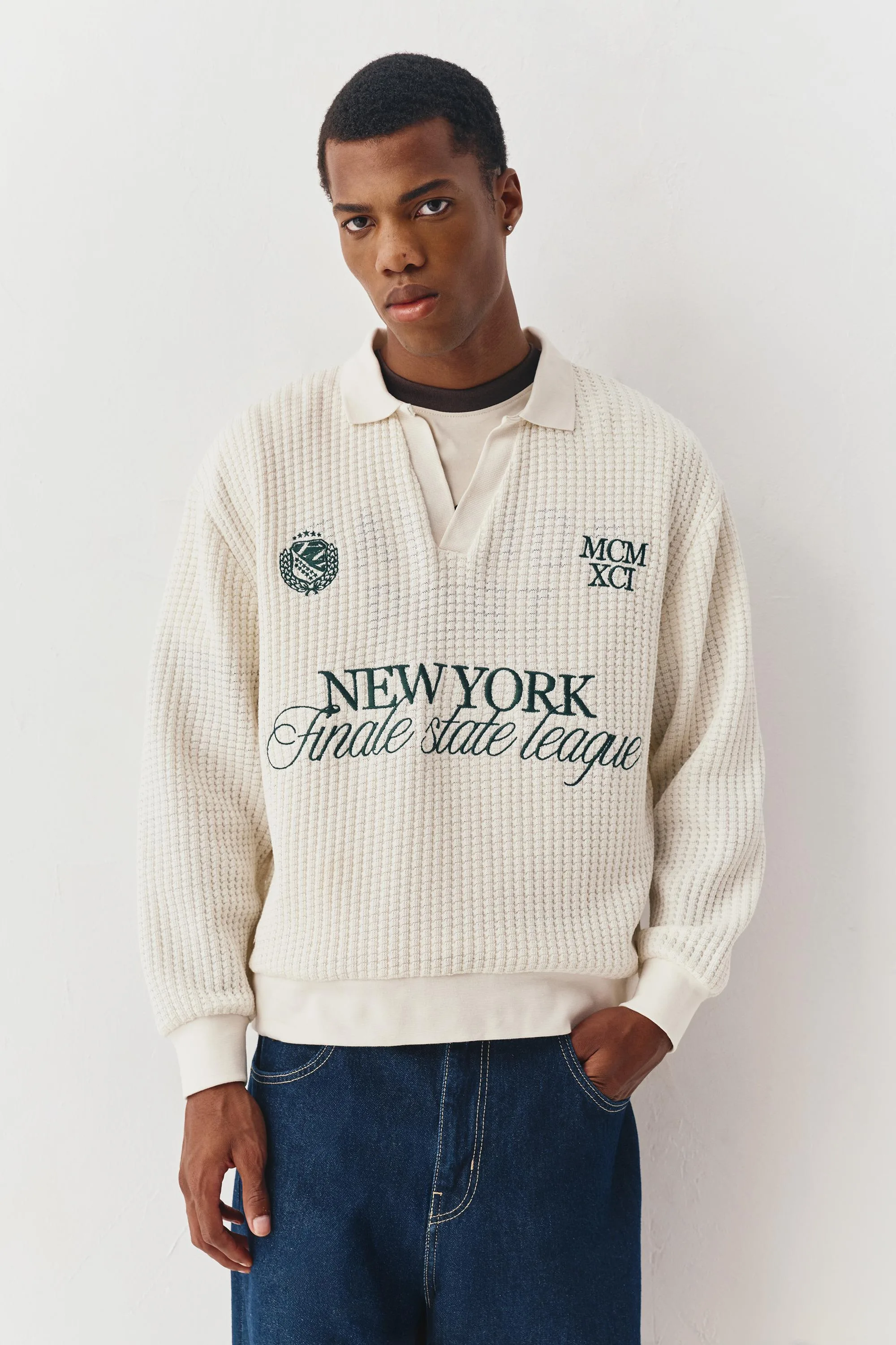 Embroidered New York Polo Shirt (Size: ) - Pull&bear - FashionsVida