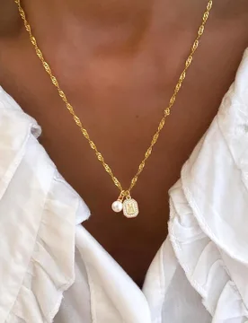 Pieza Nuevo collar con colgante de letra cuadrada de perla falsa, cadena de acero inoxidable de ola de agua, para mujer - Shein - FashionsVida