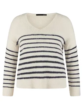 Pullover female