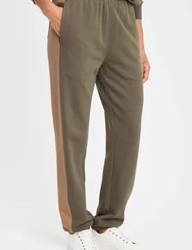 Women's Panelled Jogger 27" (68.5cm) inside leg Pants in Khaki Size: Large - Khaki - Size: L - Cotton Traders - FashionsVida