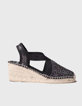 Alpargatas de cuña de mujer de tejido estampado con elásticos - Toni Pons - FashionsVida