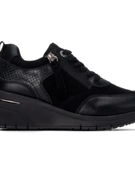 Baskets 17617704 Black EU 37
