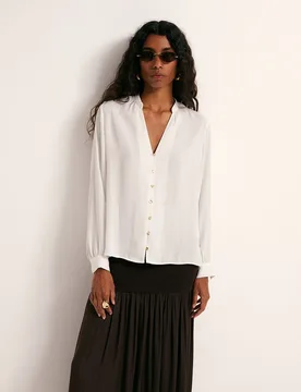 Sfera - Blusa fluida botón dorado - Sfera - FashionsVida