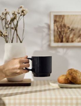 Sinsay - Tazza rigata - nero