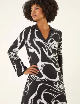Women's Floral Abstract Knit Dress in Black Size: 20 - Black - Size: 20 - Roman - FashionsVida