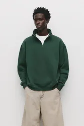 Basic Quarter-Zip Sweatshirt (Size: )