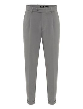 Antioch Pantalón plisado gris