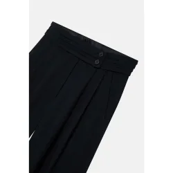 Pantalón de mujer de corte recto y ancho