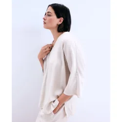 Blusa de mujer manga corta arrugada