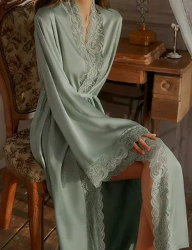 Bata de satén elegante verde salvia, con adorno de encaje suave, mangas largas acampanadas, sedosa y cómoda, con cinturón, adecuada para uso en el - Shein - FashionsVida