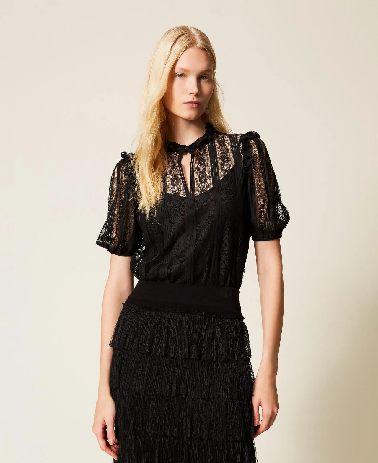 Blouse en dentelle avec rayures - TWINSET - FashionsVida