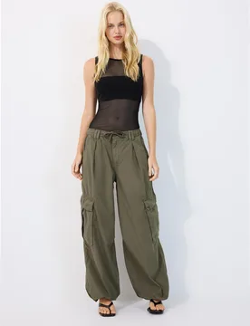 Ärmelloser Mesh-Body Schwarz L - Stradivarius - FashionsVida