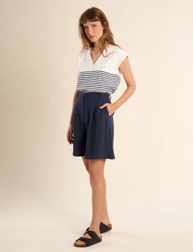 Short de mujer recto detalle pinzas - Molly Bracken - FashionsVida