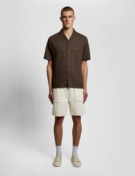 Men's Linen Blend Shorts in White - Lyle & Scott - FashionsVida