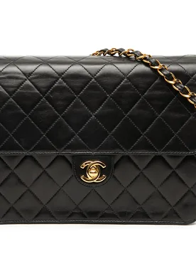 Small CC Quilted Lambskin Single Flap - Chanel - FashionsVida