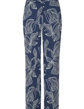 Luisa Beauty female - 23 - FashionsVida