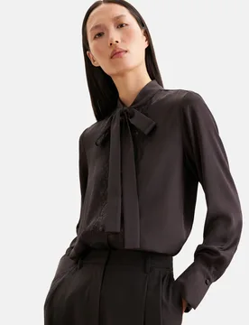 Stehkragenbluse mit Schluppe und Spitzendetail Braun 42 - Seidensticker - FashionsVida