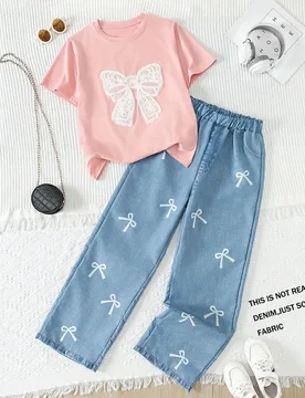 Set de 2 piezas de top de manga corta con estampado de mariposa y pantalones rectos de estilo casual para adolescentes - Shein - FashionsVida