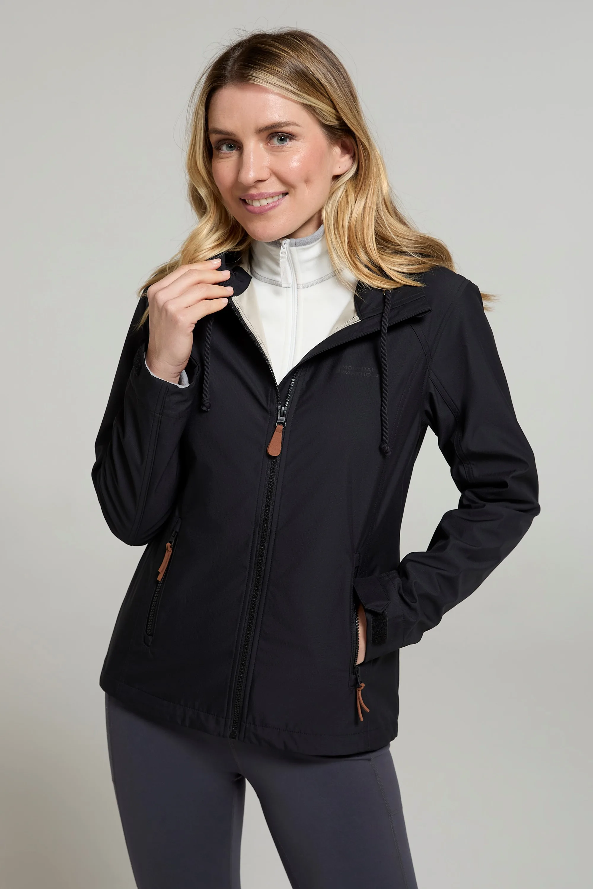 Iona Womens Softshell Jacket - Black - Black - Size: 16 - Mountain Warehouse - FashionsVida