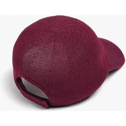 Gorra de mujer con pespuntes en liso