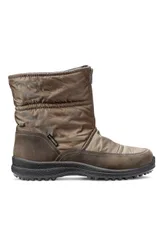 Traction Women's Regular Fit Waterproof Boot - - Size: 6