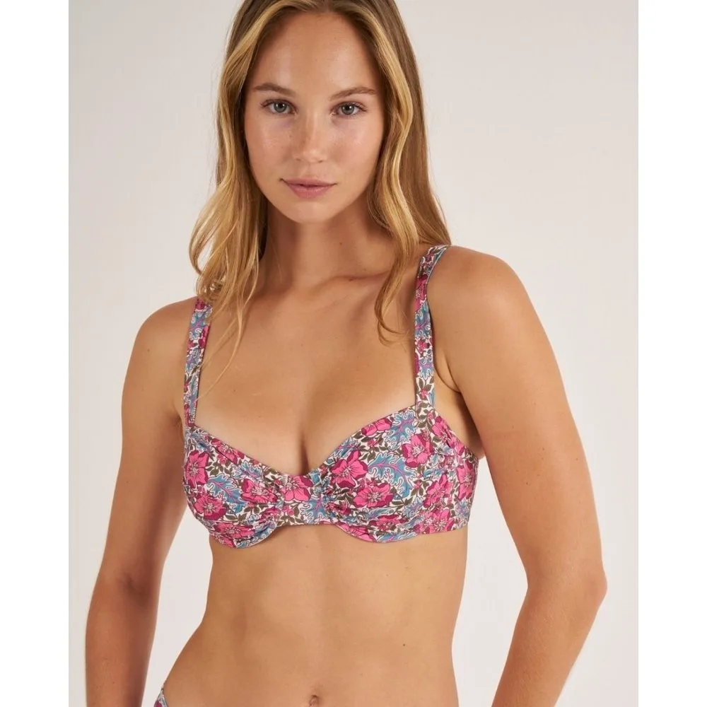 Top de bikini con aro y flores - Bohodot - FashionsVida