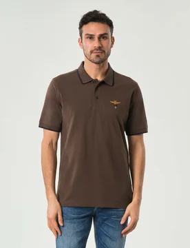Polo marrone in piqué di puro cotone con bordino blu e logo ricamato al petto - Aeronautica Militare - FashionsVida