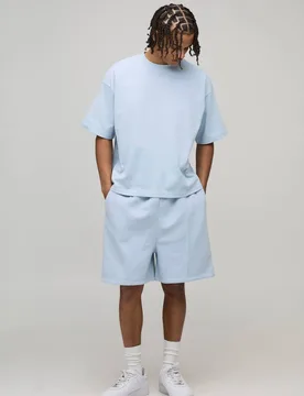Herren Oversized Boxy T-Shirt & Drop-Crotch Shorts Set Light Blue Größe Medium - boohooMAN - FashionsVida