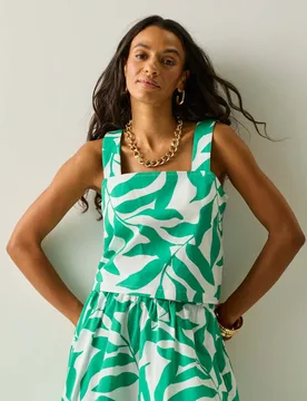 Laguna Pure Cotton Leaf Print Vest Top Green Mix female - Regatta - FashionsVida
