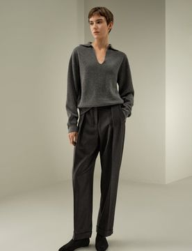 Maglia Polo in Cashmere S - Calore Leggero e Stile Elegante