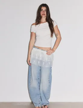 Wickelrock aus Spitze Ecru XS - Stradivarius - FashionsVida