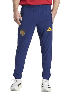 Pantalón de hombre España Mundial 2026 Tiro Travel - Adidas - FashionsVida