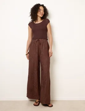 Embroidered Pattern Wide-Leg Trousers - L / CHOCOLATE - female - Blue Vanilla - FashionsVida